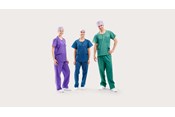 Drei Ärzte mit BARRIER® Bereichskleidung – Unisoft®